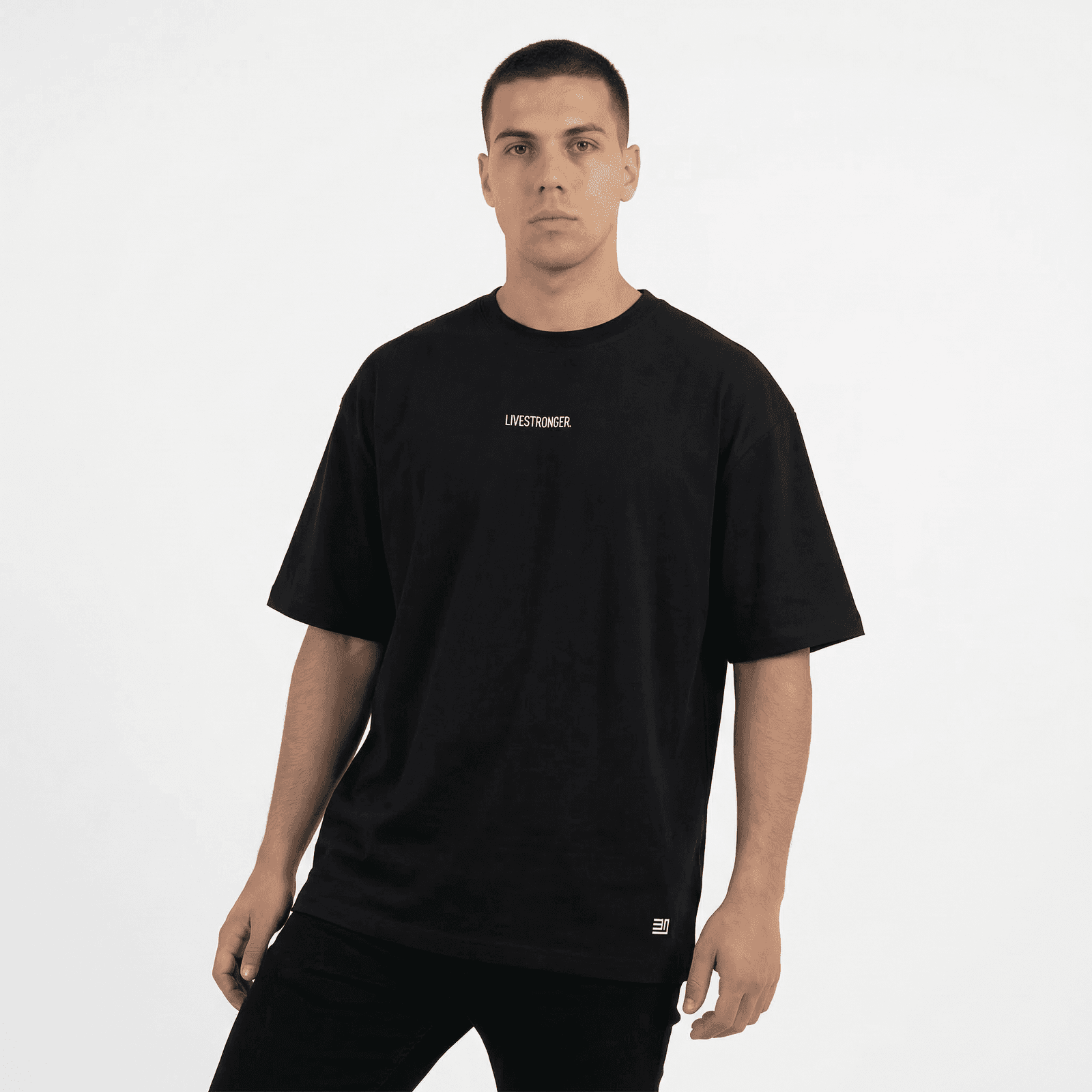 Camiseta Oversize P25 - Negro