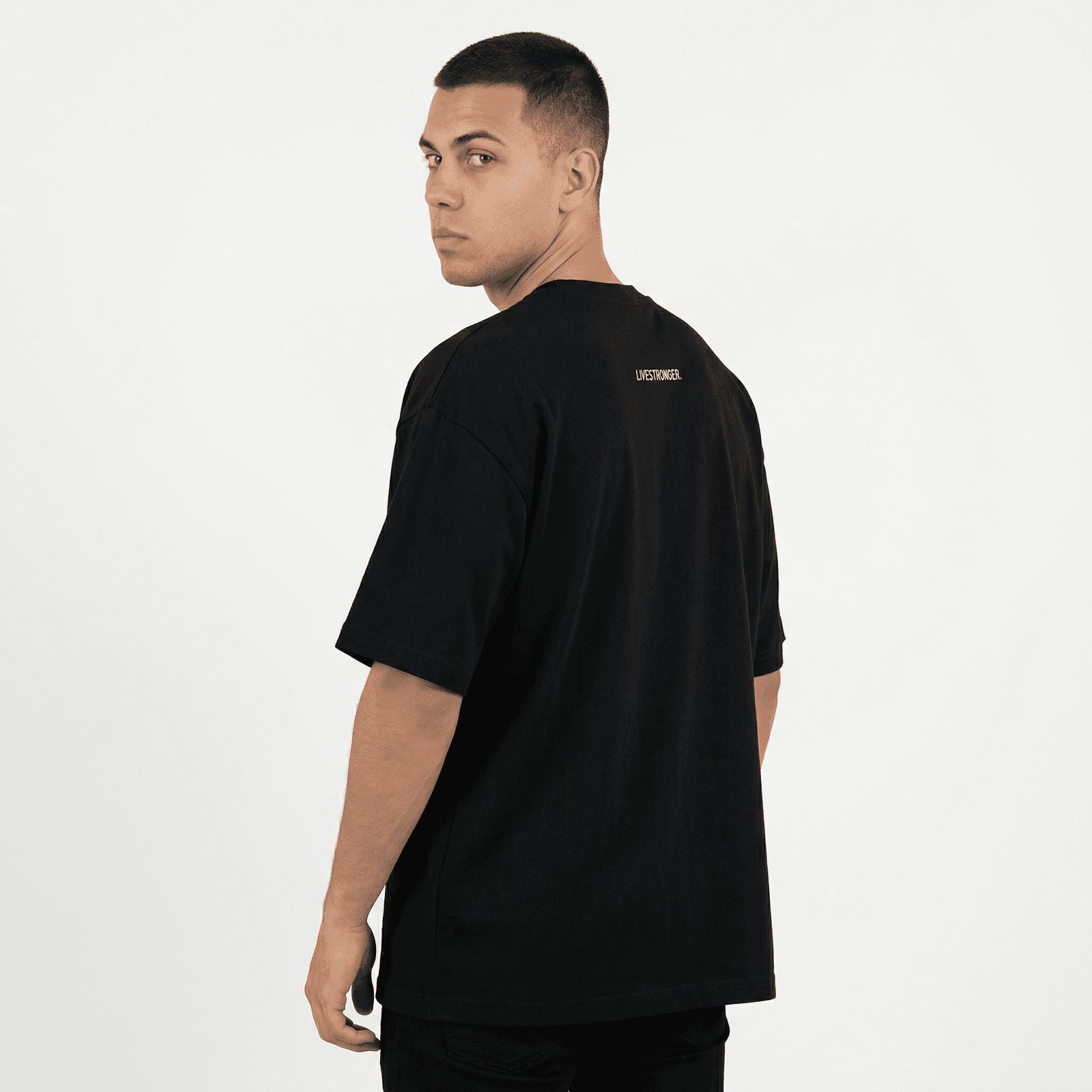 Camiseta Oversize P25 - Negro
