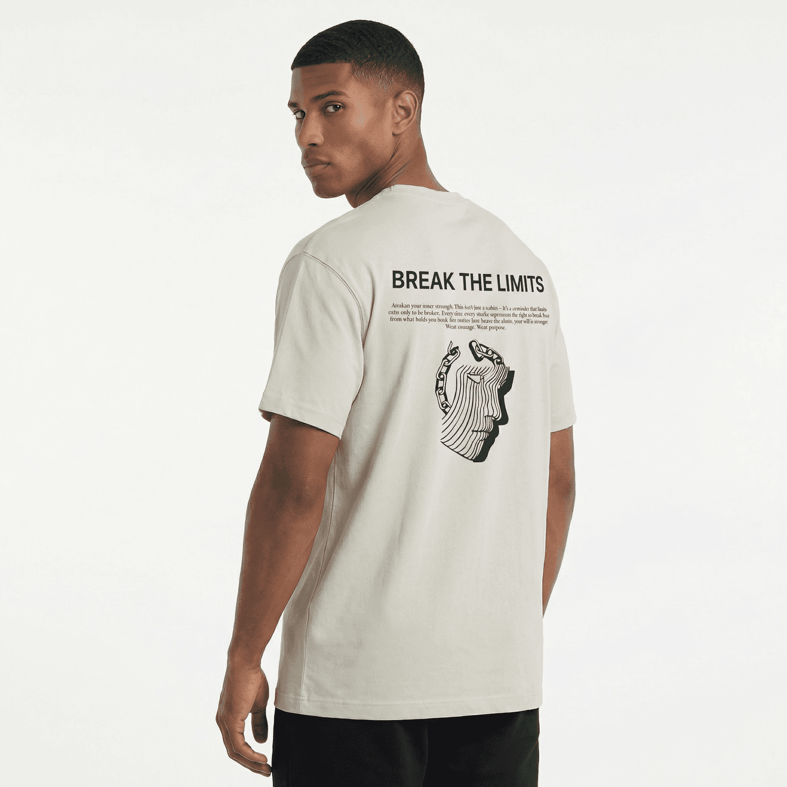Camiseta P25 - Marfil — en uso