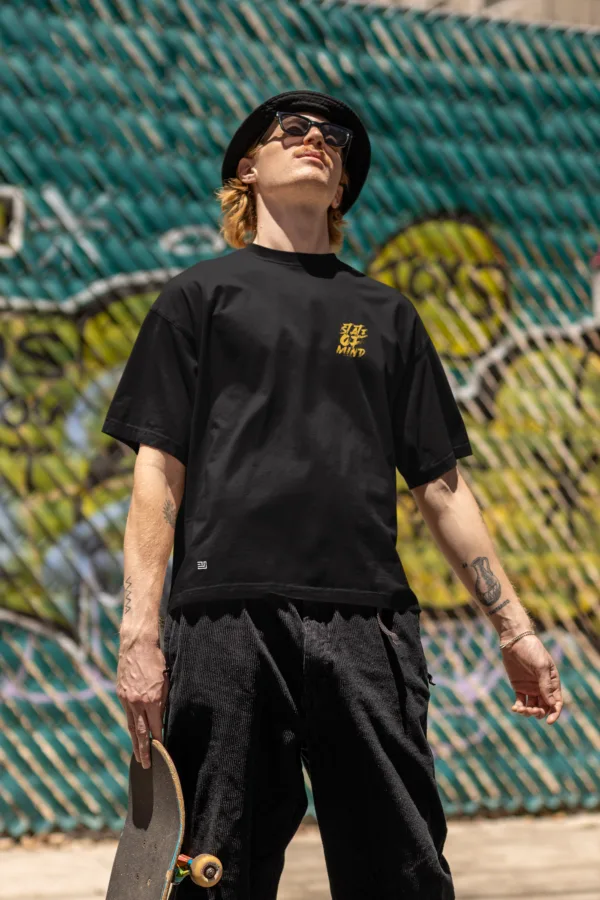 Lanzamiento de Camisetas